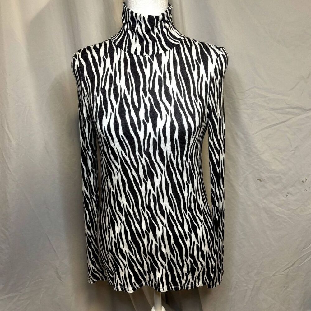 American Eagle Zebra Print Mock Neck Sweater Lightweight Long Sleeve Womens